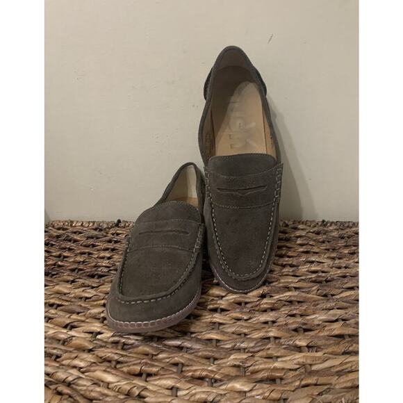 Hush Puppies Oxford Brown Suede Woman’s Shoes 9.5 Medium Moyen Workwear Office - Picture 1 of 11